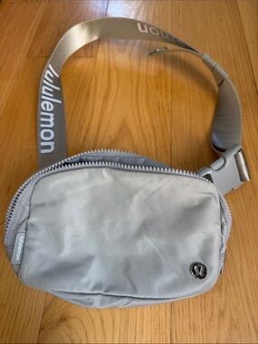 lululemon puffer bag dupe Amazon has the BAGSMART shoulder on sale for cheaper than ever Lululemon tote puffer bag dupe